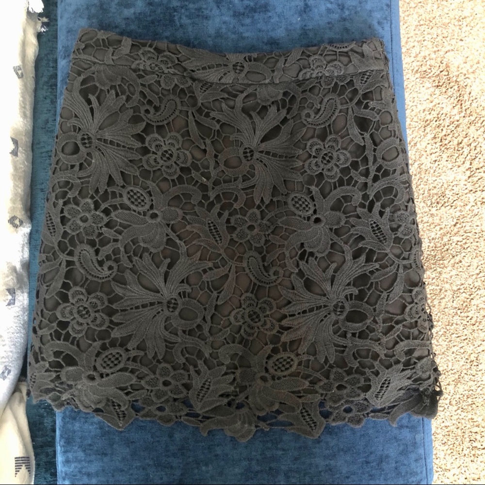 Lace Banana Republic Skirt